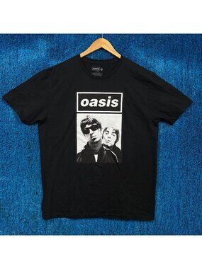 Oasis Noel and Liam Boxed Photo Rock Band Graphic T-Shirt Size Large